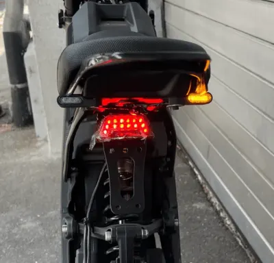 LED Mini Blinker für Surron X – Ansicht 12