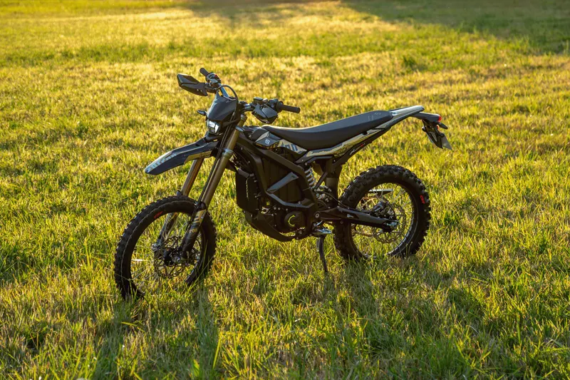 SURRON Ultra Bee 2026 – Ansicht 3